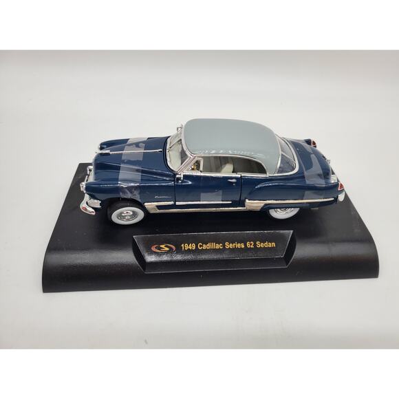 Signature Models -  1949 Cadillac Series 62 Sedan - Picture 1 of 10
